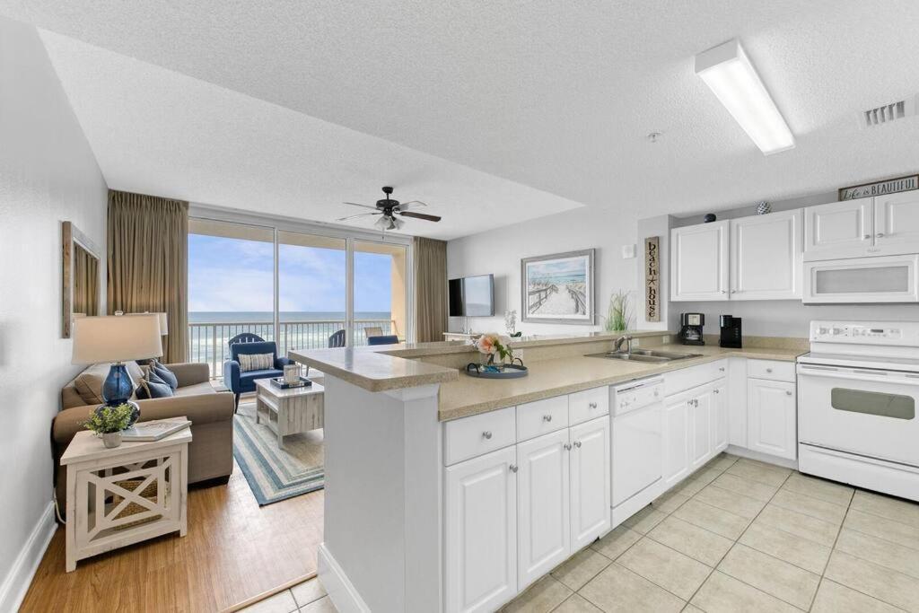 Beachfront Condo #607 At Majestic Beach Resort Panama City Beach Exterior photo