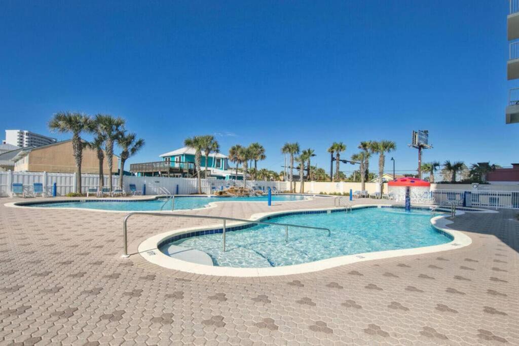 Beachfront Condo #607 At Majestic Beach Resort Panama City Beach Exterior photo